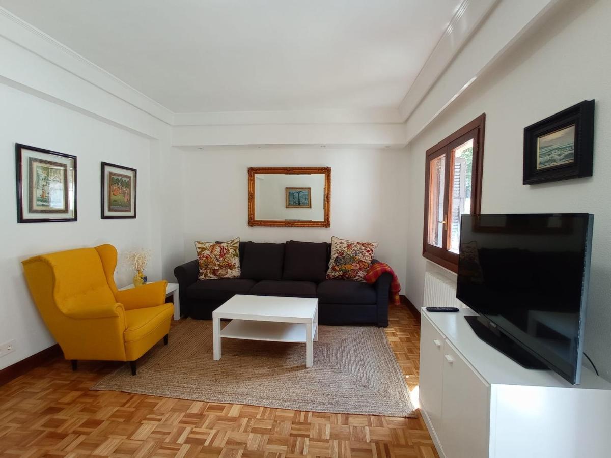 Easo Terrace Apartment Free Private Parking And Air Conditioning San Sebastián Exteriör bild
