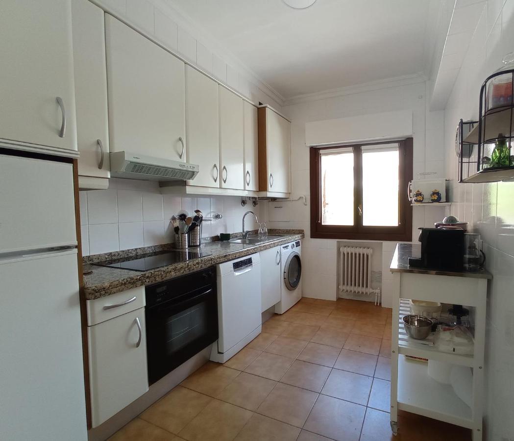 Easo Terrace Apartment Free Private Parking And Air Conditioning San Sebastián Exteriör bild
